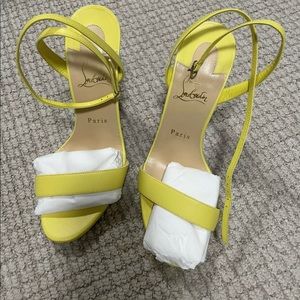 BNIB Christian Louboutin QUEEN 120s Size 39